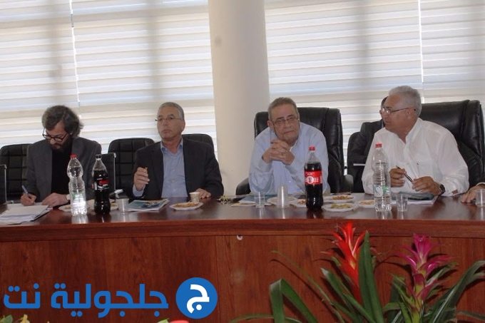 اللجنة القطرية تعقد اجتماعًا لمناقشة العديد من القضايا 